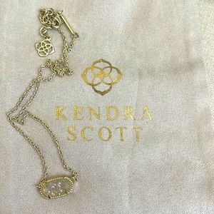 Kendra Scott Elisa Gold Pendant Necklace in Iridescent Drusy